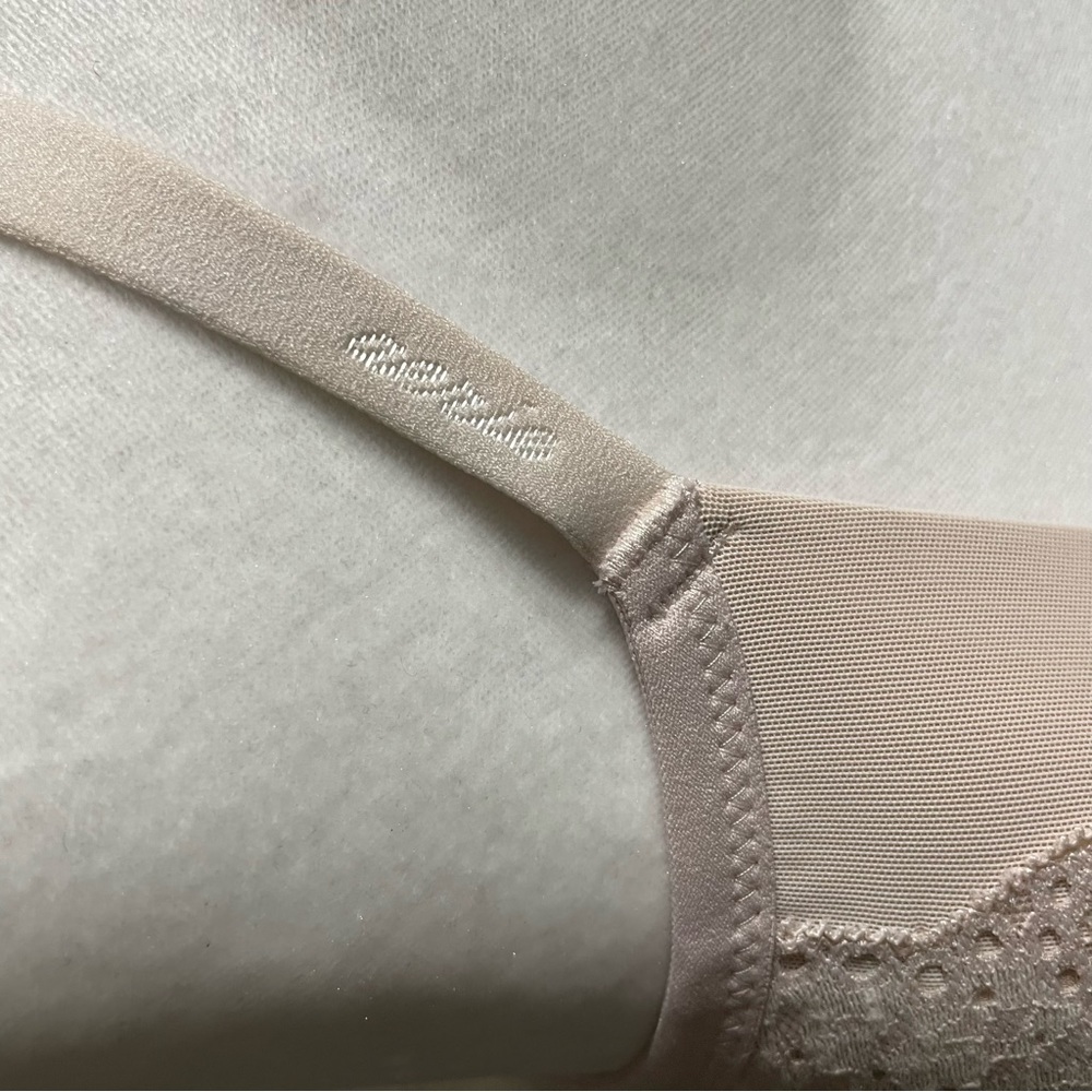 NWT aerie wireless bra, size 36C - Picture 3 of 8